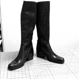 Never worn, knee high black boots